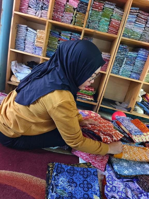 Pesona Sejarah Batik Indonesia: Mahakarya Budaya yang Tak Lekang oleh Waktu